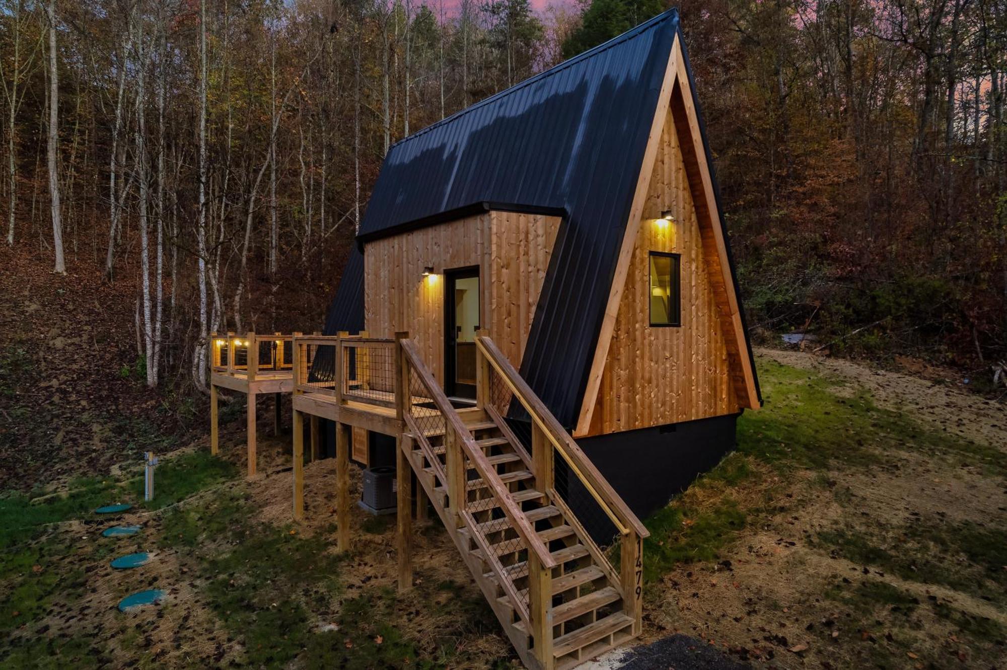 Вилла An Escape To The Forest, A Smoky Mountain A-Frame Cabin, Couple'S Romantic Get-Away! Севьервилл Экстерьер фото