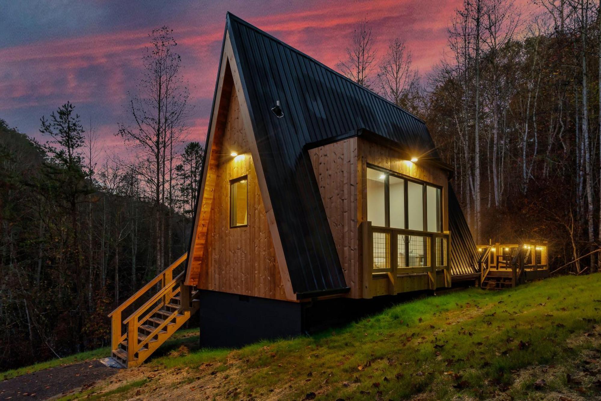 Вилла An Escape To The Forest, A Smoky Mountain A-Frame Cabin, Couple'S Romantic Get-Away! Севьервилл Экстерьер фото